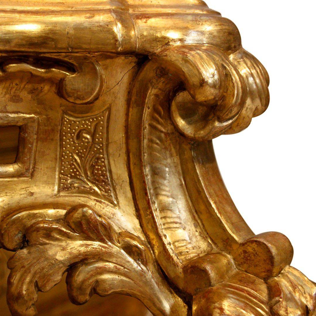 Antiqium Ürün  ALTIN VARAK KAPLAMA DRESUAR