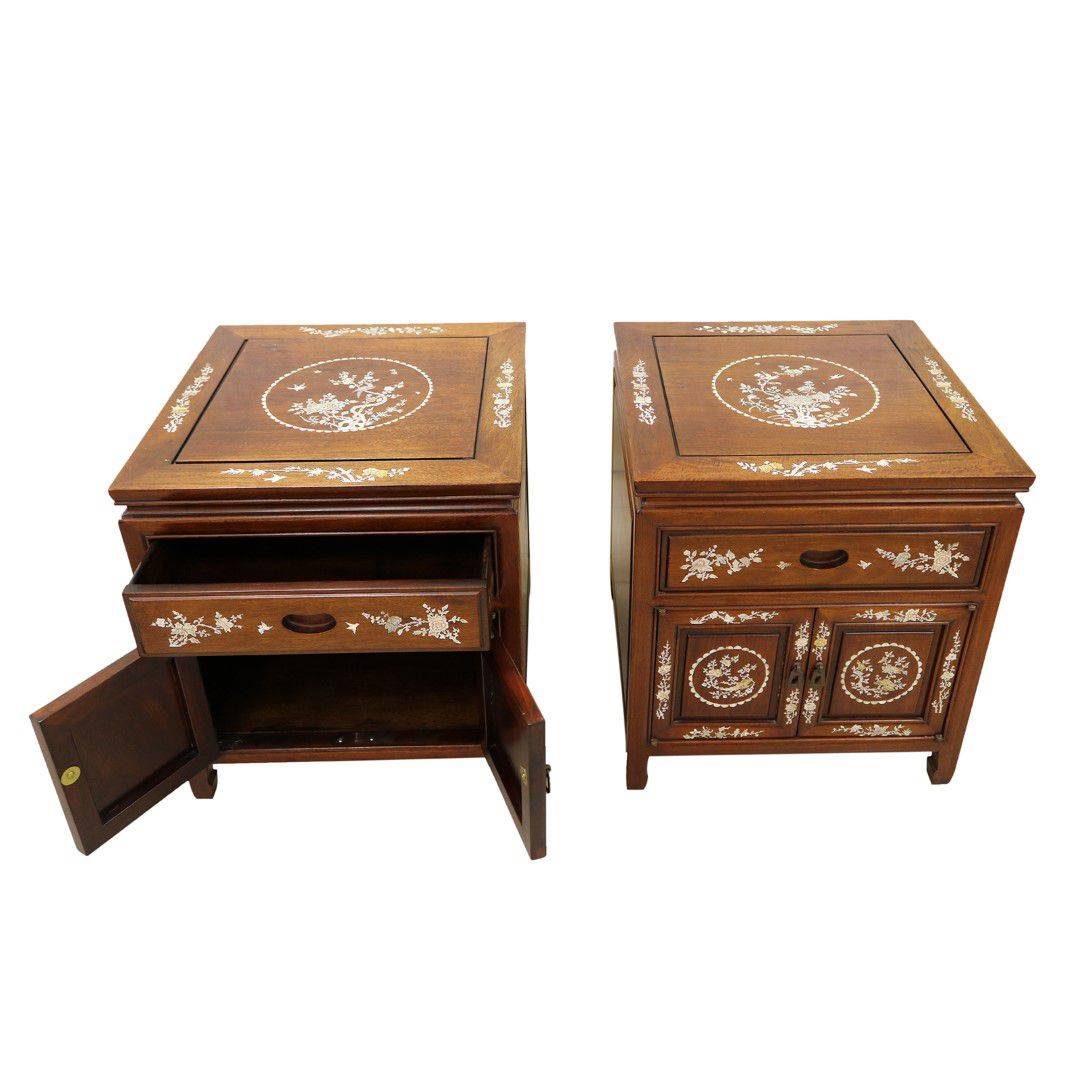 Antiqium Ürün  19. YÜZYIL FRANSIZ SEDEFLİ İKİZ KOMODİN