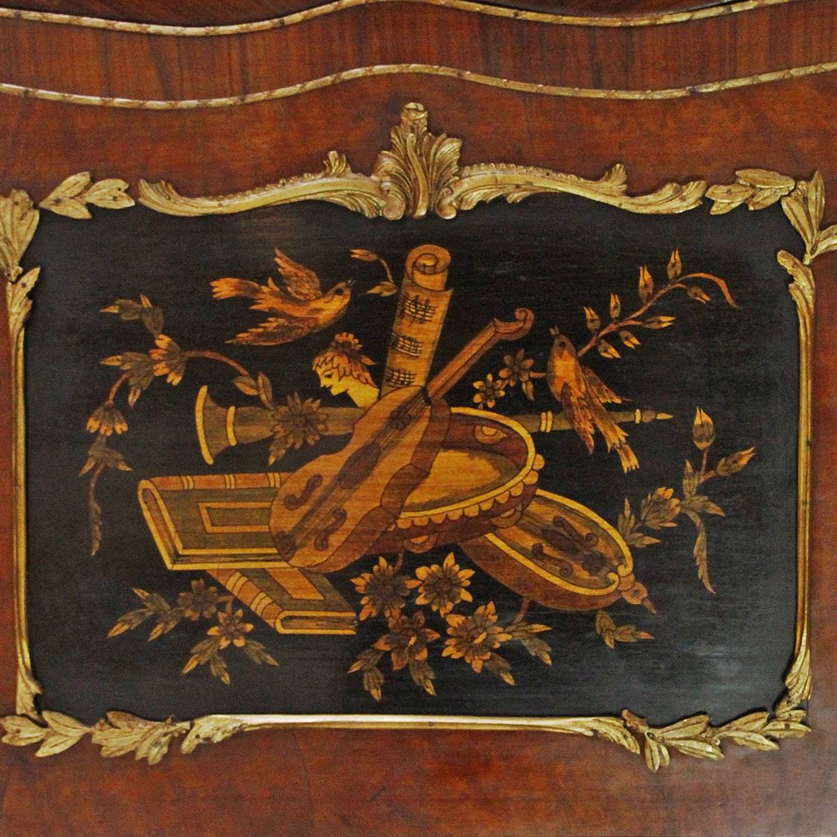 Antiqium Ürün  FRANSIZ BRONZ DETAYLI DOLAP