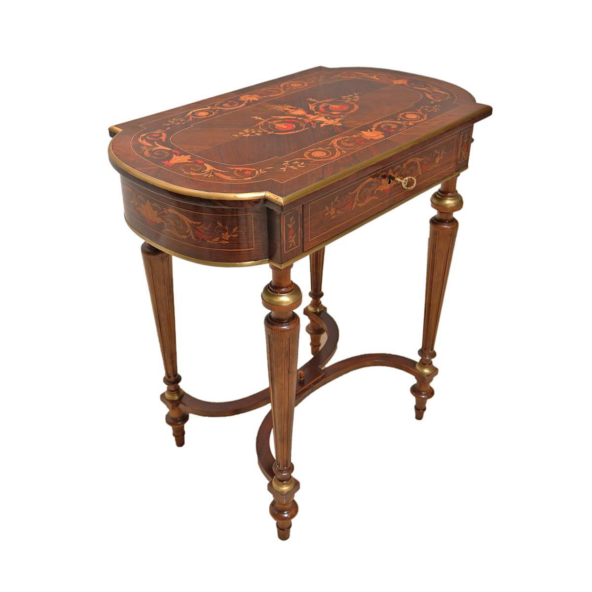 Antiqium Ürün  MARKÜTERİLİ MİNİ MAKYAJ MASASI