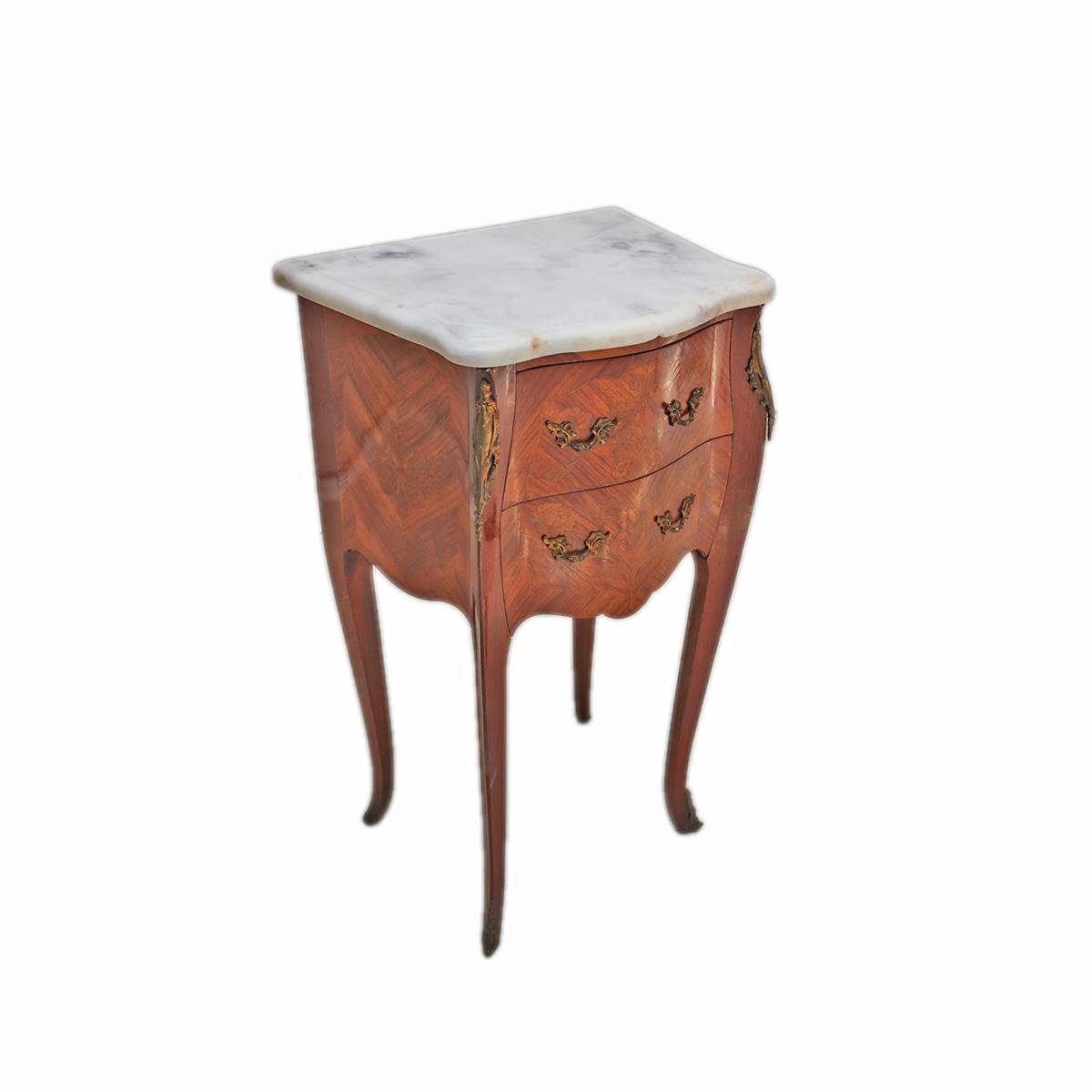 Antiqium Ürün  FRANSIZ MARKÜTERİLİ VE BRONZ DETAYLI TEK KOMODİN