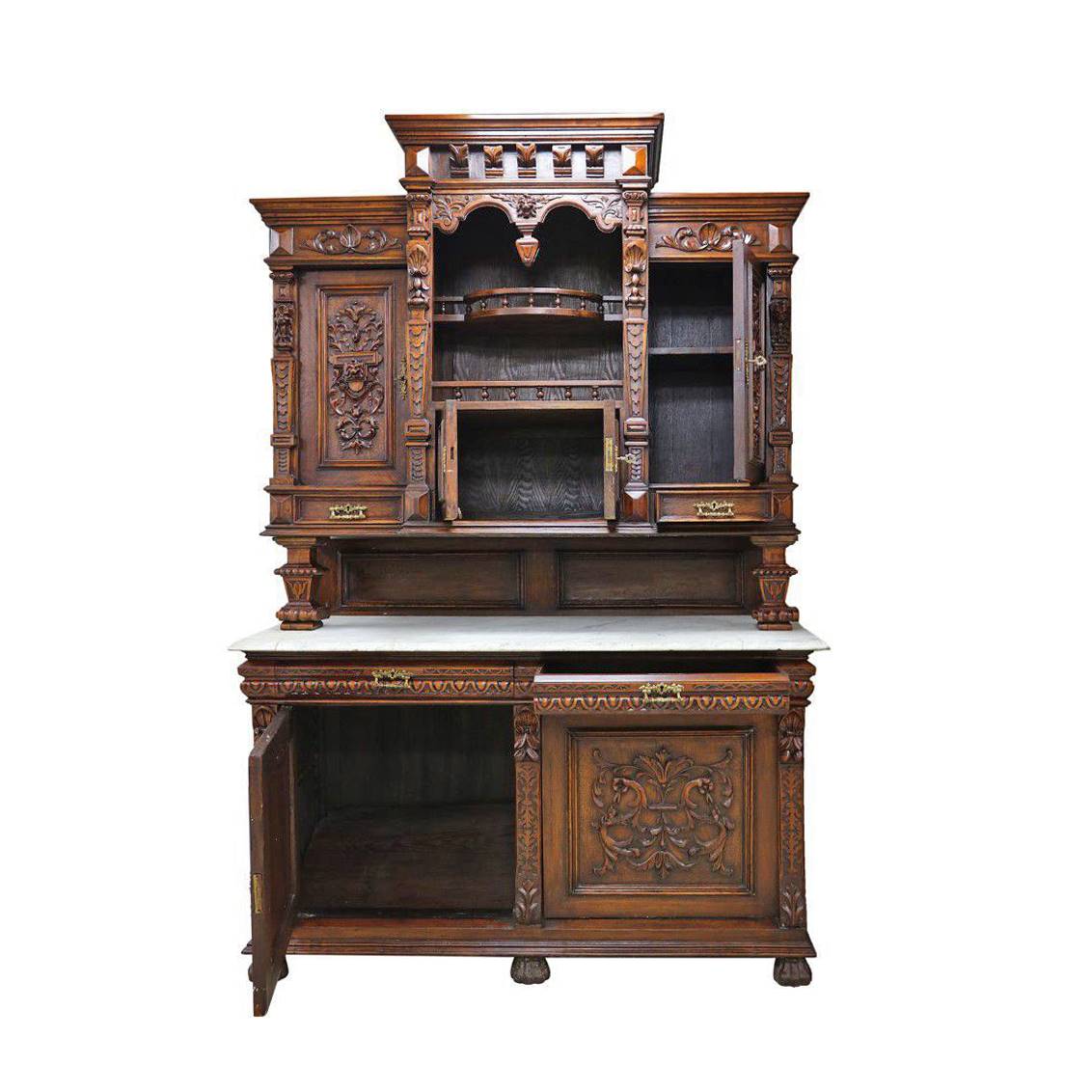 Antiqium Ürün  19. YÜZYIL OYMALI CEVİZ VİTRİN