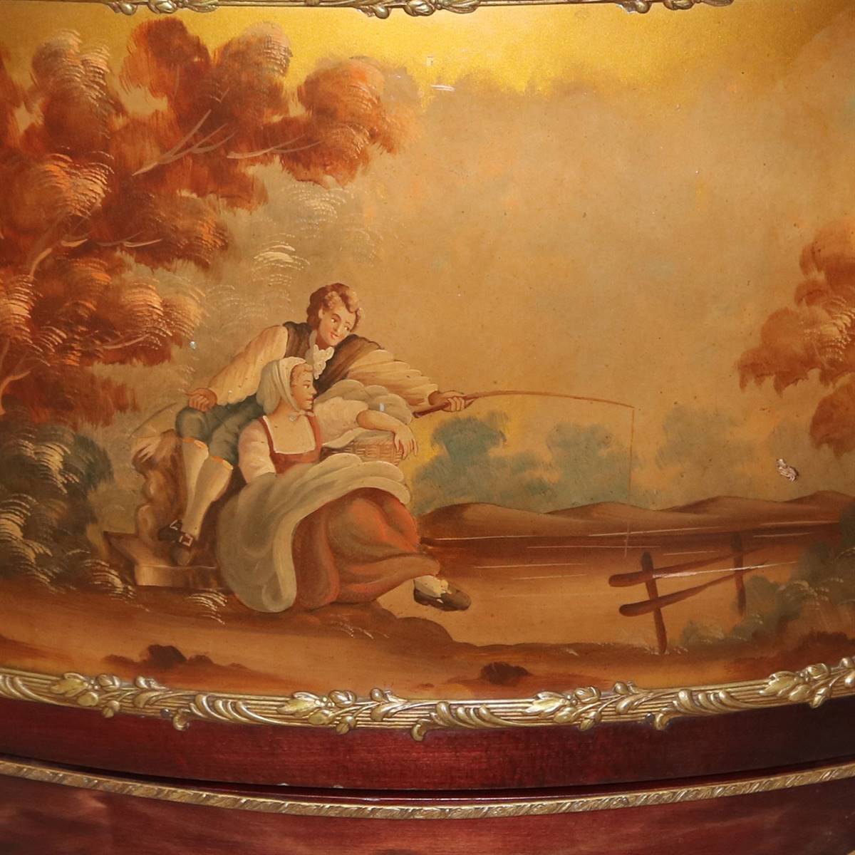 Antiqium Ürün  VERNIS MARTIN KÖŞE VİTRİNİ