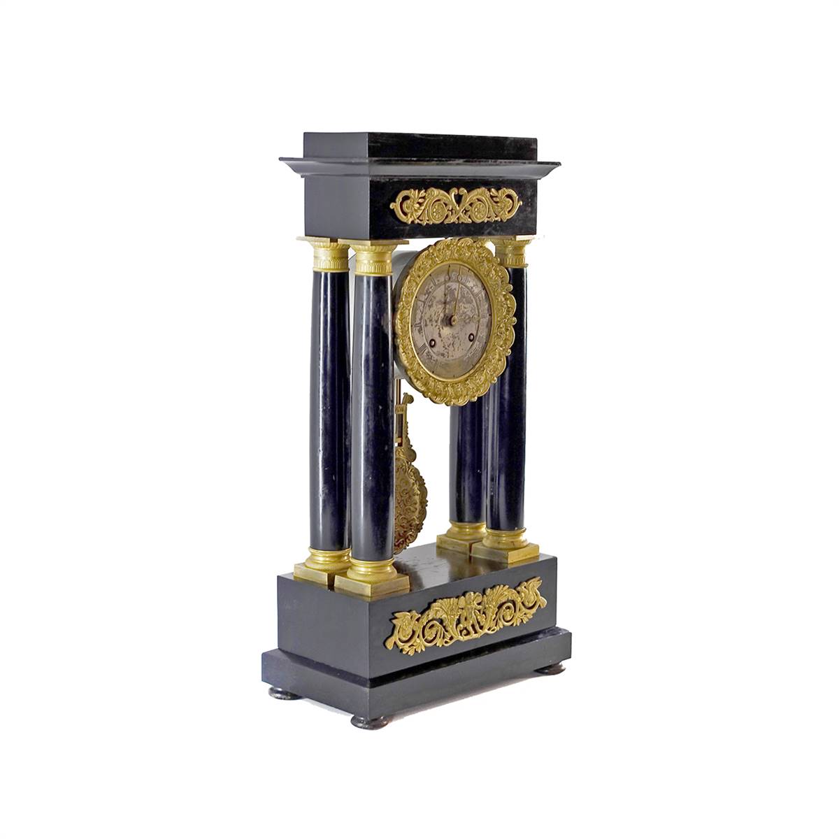 Antiqium Ürün  AHŞAP BRONZ DETAYLI SARKAÇLI SAAT