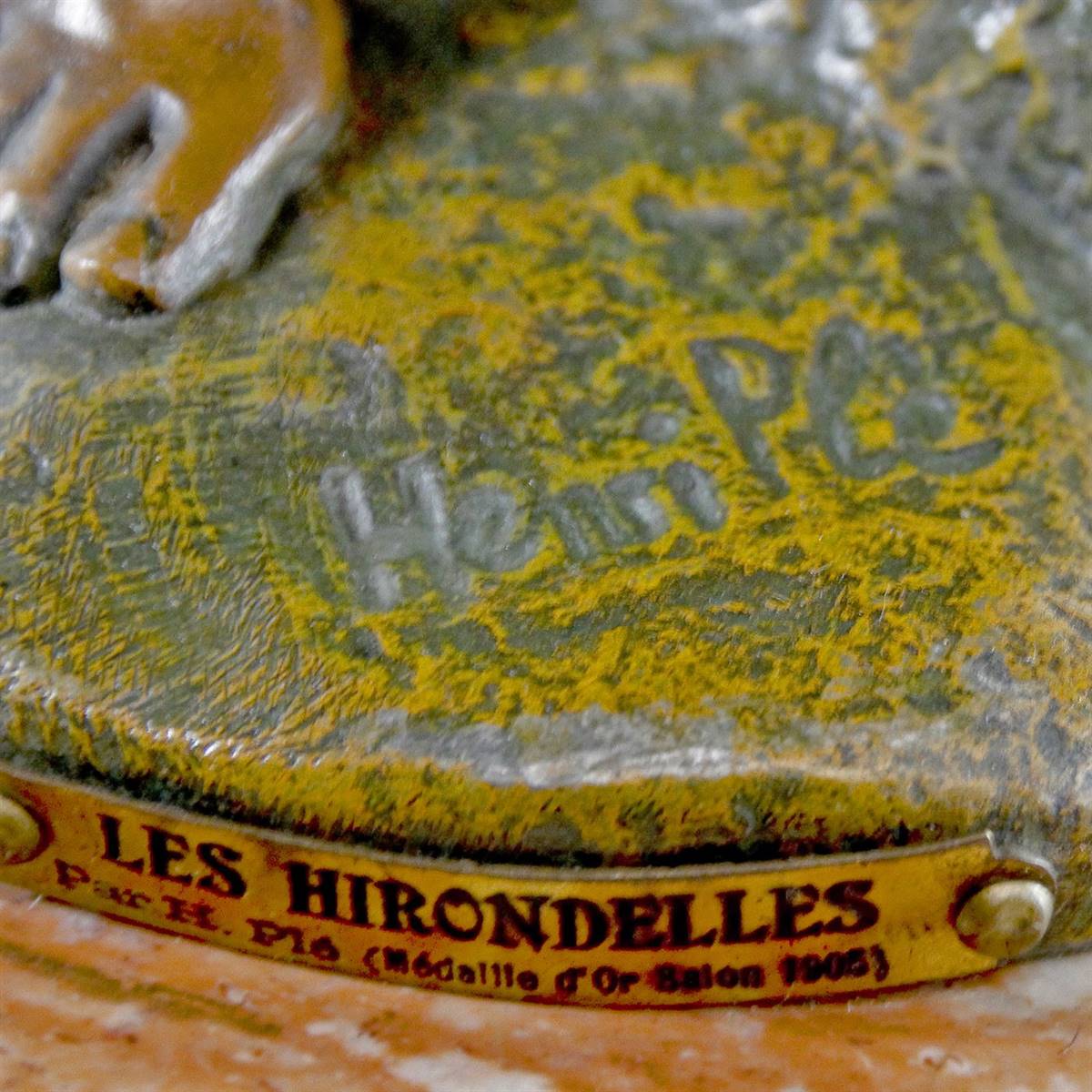 Antiqium Ürün  LES HIRONDELLES - MOREAU HEYKELLİ SAAT TAKIM 