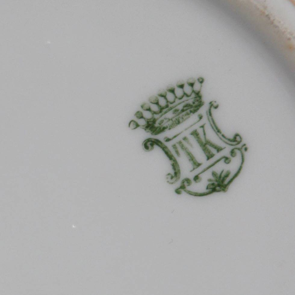 Antiqium Ürün  KAPAKLI PORSELEN TABAK