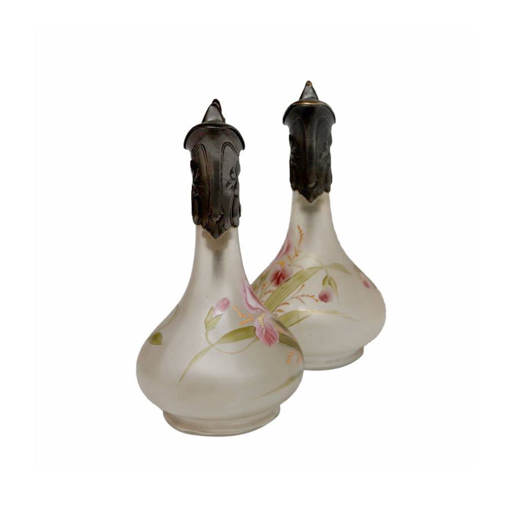 Antiqium Ürün  ÇİÇEK DESENLİ İKİZ KARAF