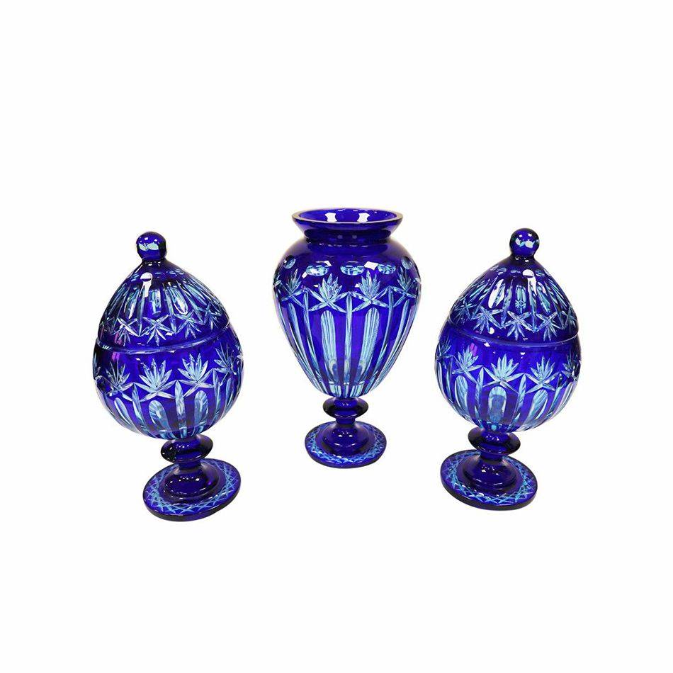 Antiqium Ürün  13 PARÇA LACİVERT CAM BARDAK VE ŞİŞE TAKIMI