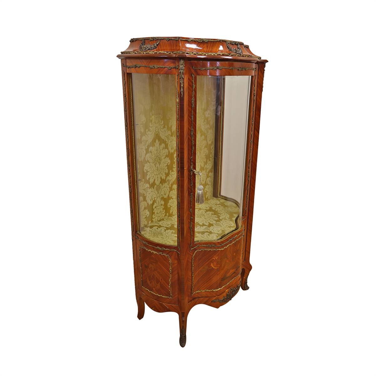 Antiqium Ürün  MARKÜTERİLİ, BRONZ DETAYLI  VİTRİN