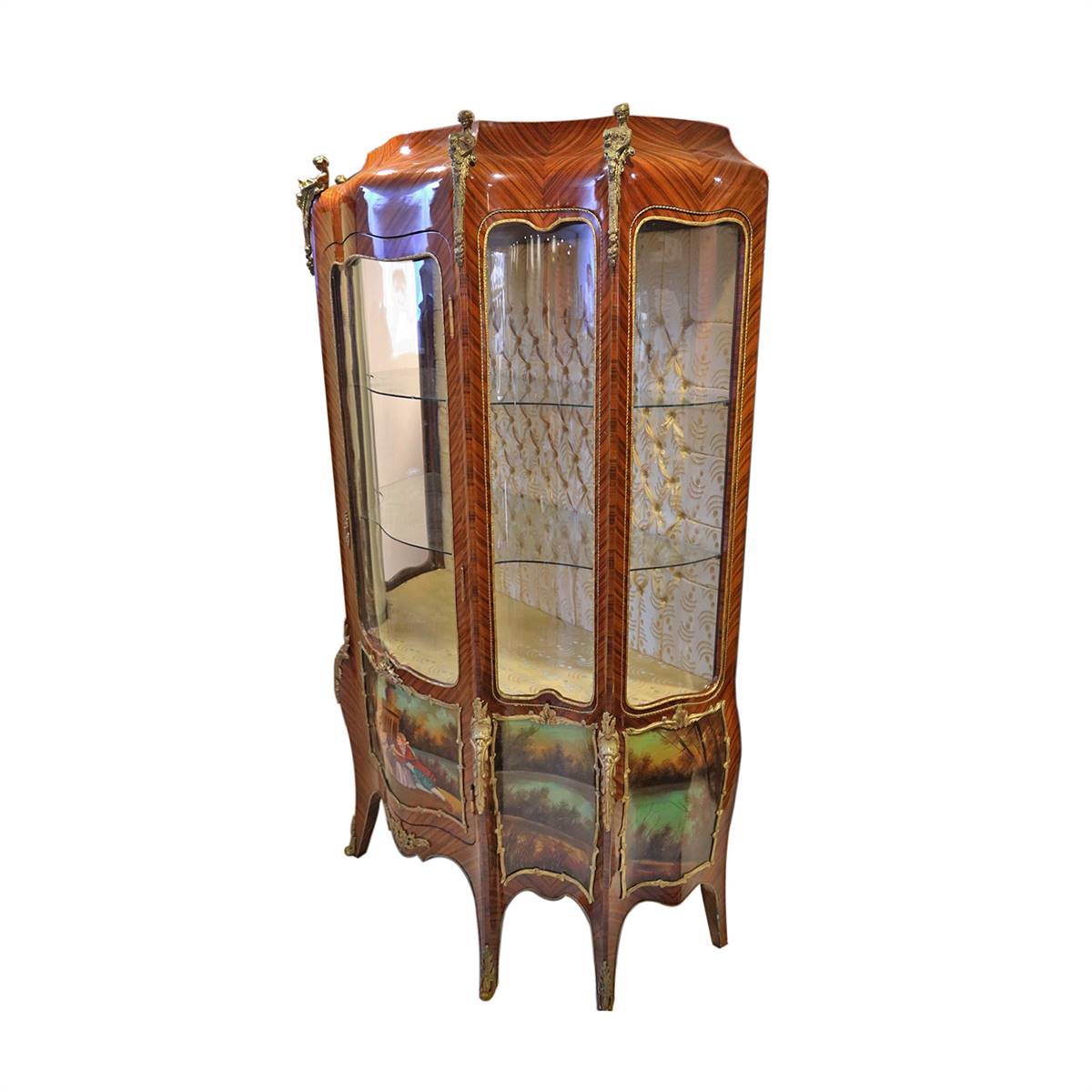 Antiqium Ürün  VERNIS MARTIN VİTRİN