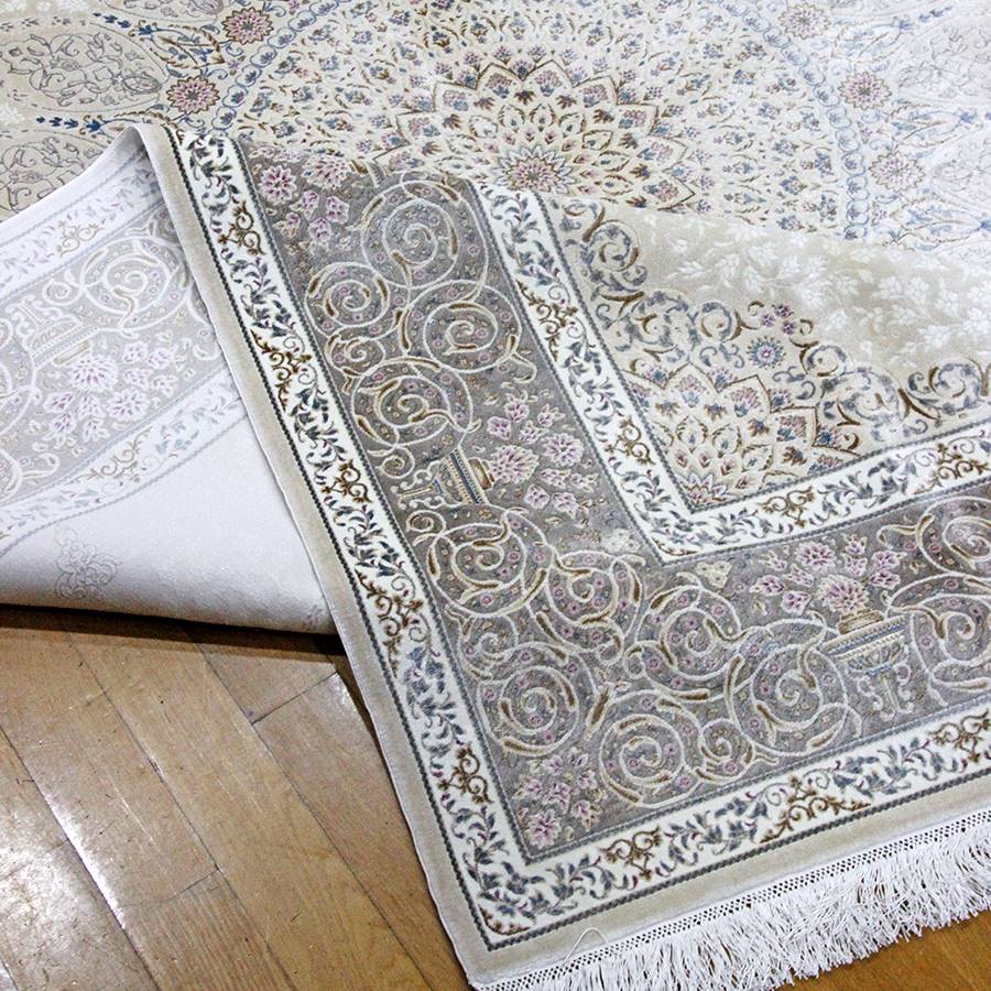 Antiqium Ürün  İPEK HALI